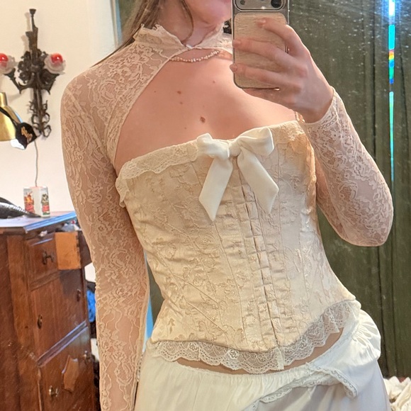 House of CB perdita corset and lace bolero - Picture 5 of 5